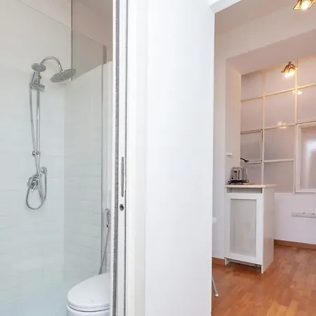 Monti Colosseo Family Apartment Rome