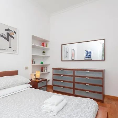 Monti Colosseo Family Apartment Rome